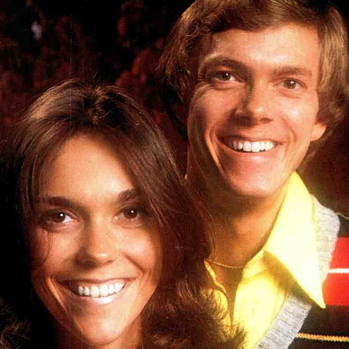  Karen Carpenter-Born: 2 March 1950-4 February 1983